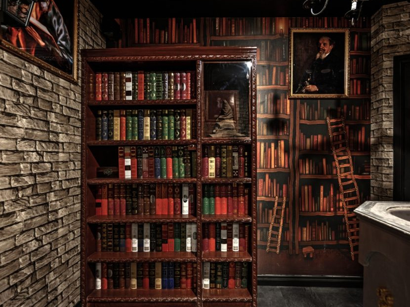 Mystery Movie Makers